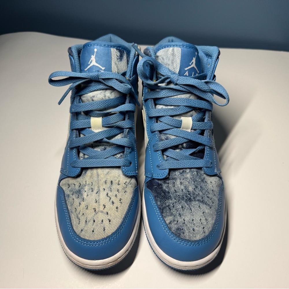 Air Jordan 1 Mid GS Washed Denim, lightly Used Sz 7Y - Picture 2 of 15